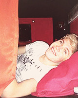 glossyma:      Niall + lying down     