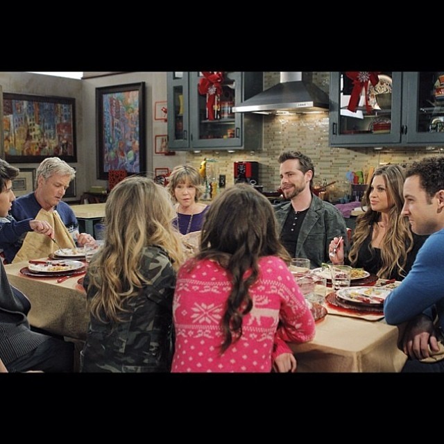 annatellsall:  badatmath:  popculturebrain:  Shawn, Amy and Alan to appear on ‘Girl