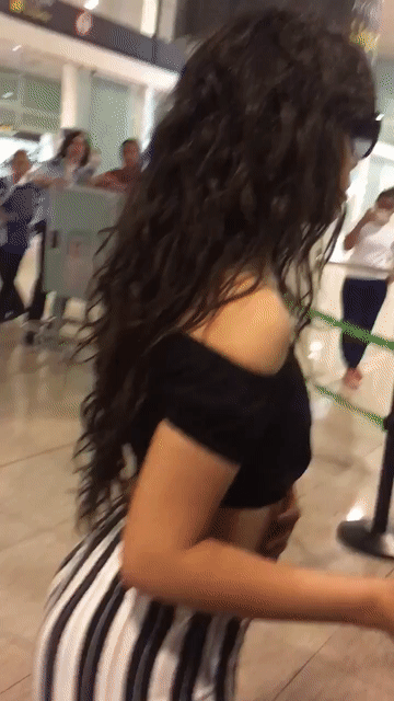 celebrity-booty: Camila Cabello. ift.tt/2LiI5ku
