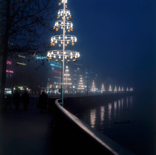 Vintage Christmas Photos - Zürich (1968)