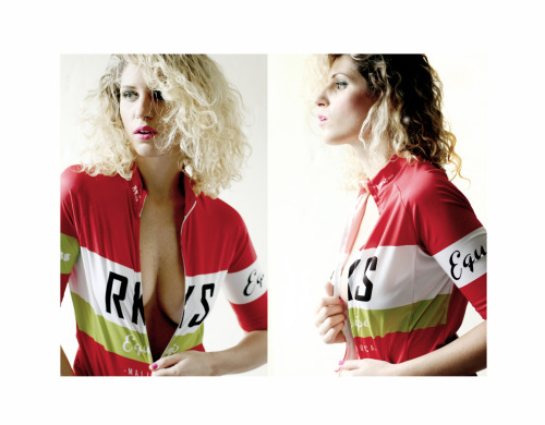 pabloperezimagen:  proyects | mundorunning + rks  new tees  model@ flopy malajovich make up @ sol ma