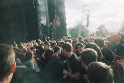 doc-martins:  miles kane mosh pit 