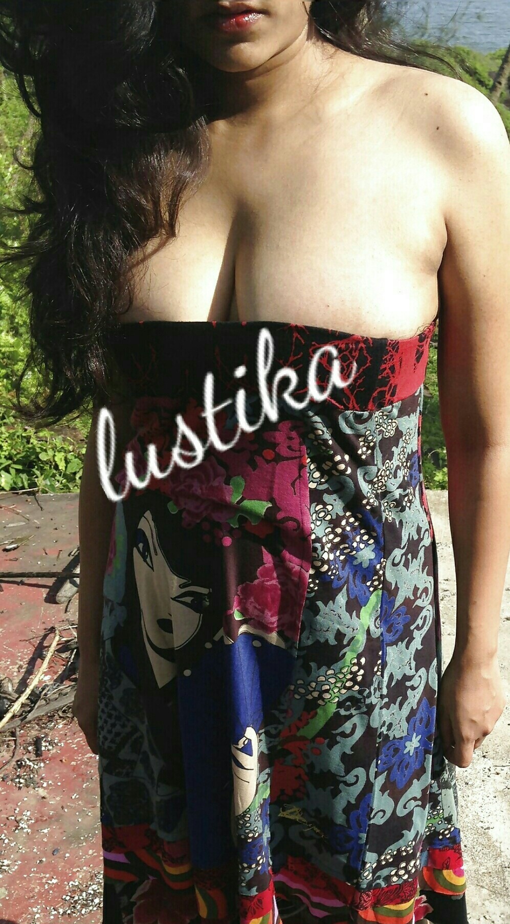 lustika:  Exhibition at its best. Reblog and praise her beauty. She is the one who