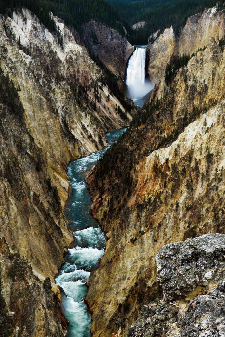 sublim-ature:  Yellowstone Grand Canyon, WyomingDana McMullen 