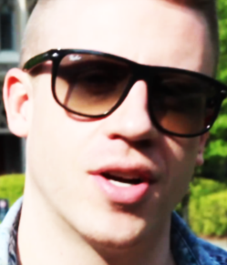 zacharylevissmile:  sdfghjk perfection.  Macklemore and Ryan Lewis