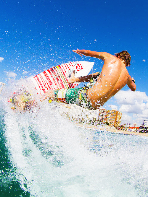 surf4living:  steven sawyer ph: kelly cestari