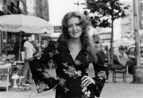 aluacrescente: Bonnie Raitt, NYC - 1974  © David Gahr 