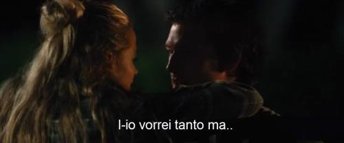 goodmusicforbadays:  ilversodeltempo:  abbracciami-io-tengo-a-te:  Che film è??  Filmmm?  un amore senza fine✋🏾
