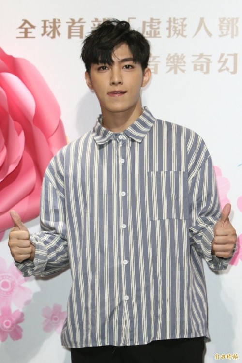 [NEWS] 2017.05.06 Aaron Yan: “This industry requires mutual respect!” He revealed the tr