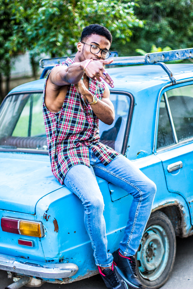 blackfashion:  Valentine Ramsey,   Lagos,    21 onevalerian.tumblr.com outofgidi.com