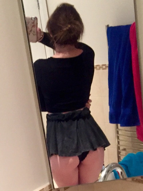 yourtouchtingles:  Kinda miss having someone to wear my skirts like this for to tease them..