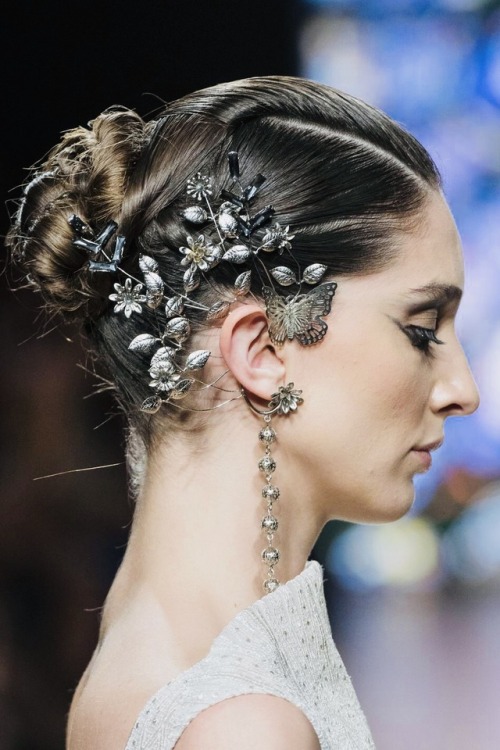 fashionweeksfaves:Tony Ward Fall 2018 Couture Elvish jewelry from the Second Age