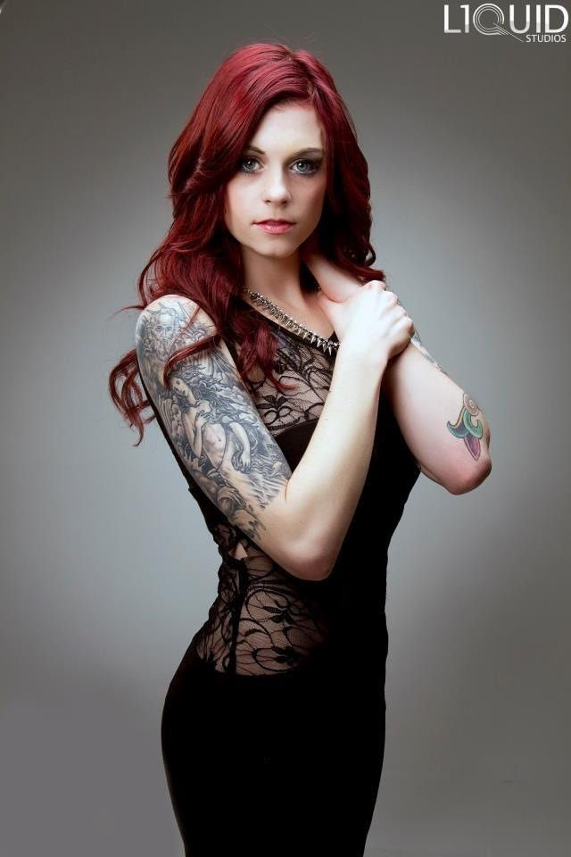 Tattoo'd ladies&metal