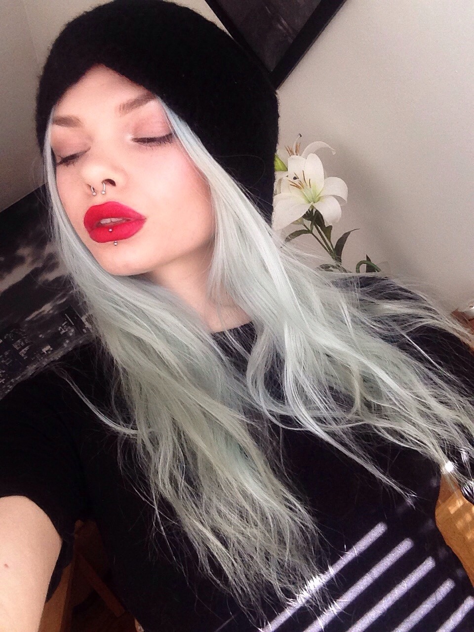 starsandbullets:   I like this better than the ig edited on so sry but I felt so