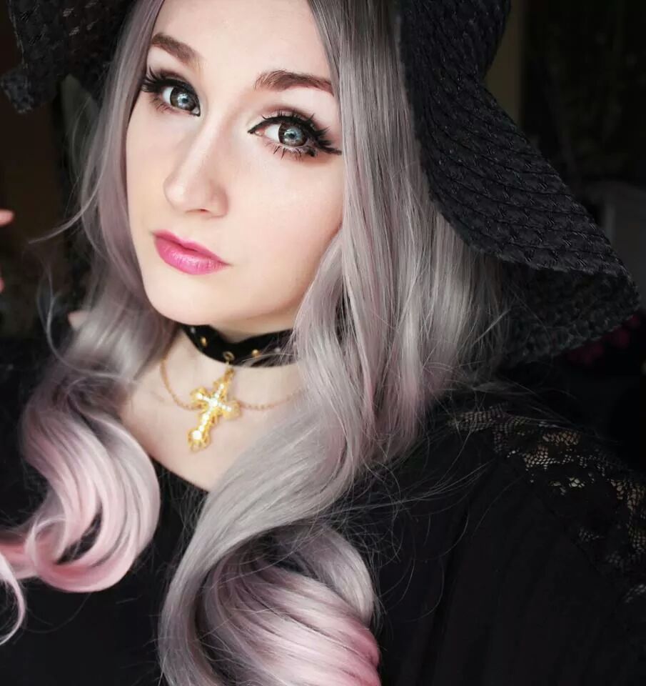 woxje:Worked on A photoshoot for lensvillage.com today! Here is one of the looks