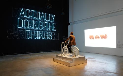 devidsketchbook:THE HAPPY SHOW Stefan Sagmeister: “Actually doing the things I set out to