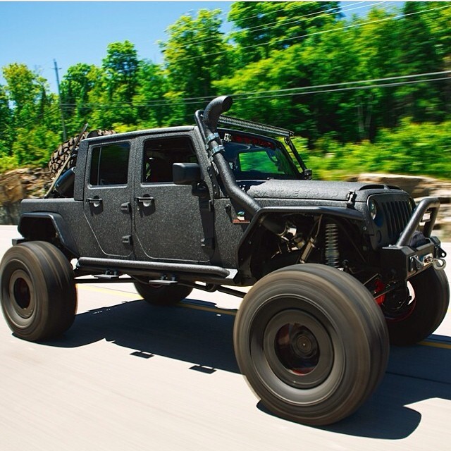 jeepbeef:  @martinbarkey rolling shot from today phot credit @jakemedia #cummins