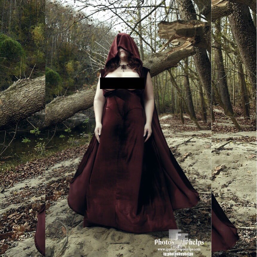 Red handmaiden or Crimson Princess .. Here we went editioral moody  with the outfit