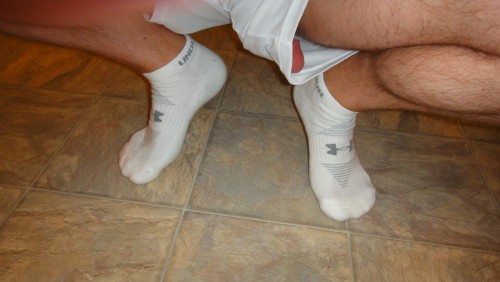 Sex Bi-soxual (love athletic and dress socks) pictures