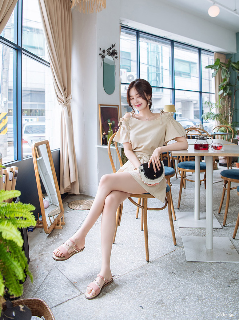 korean-dreams-girls:  Kim Shin Yeong - July 01, 2019 1st Set