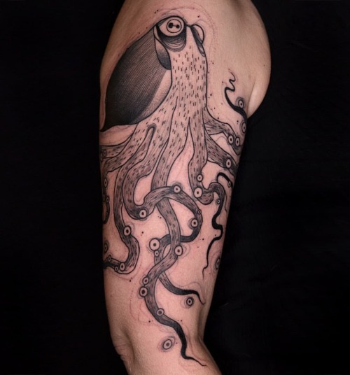 ● KRAKEN ● . . . #tattooing #tattoo #customtattoo #kraken #octopus #pulpo #tentacles #blackworkers #