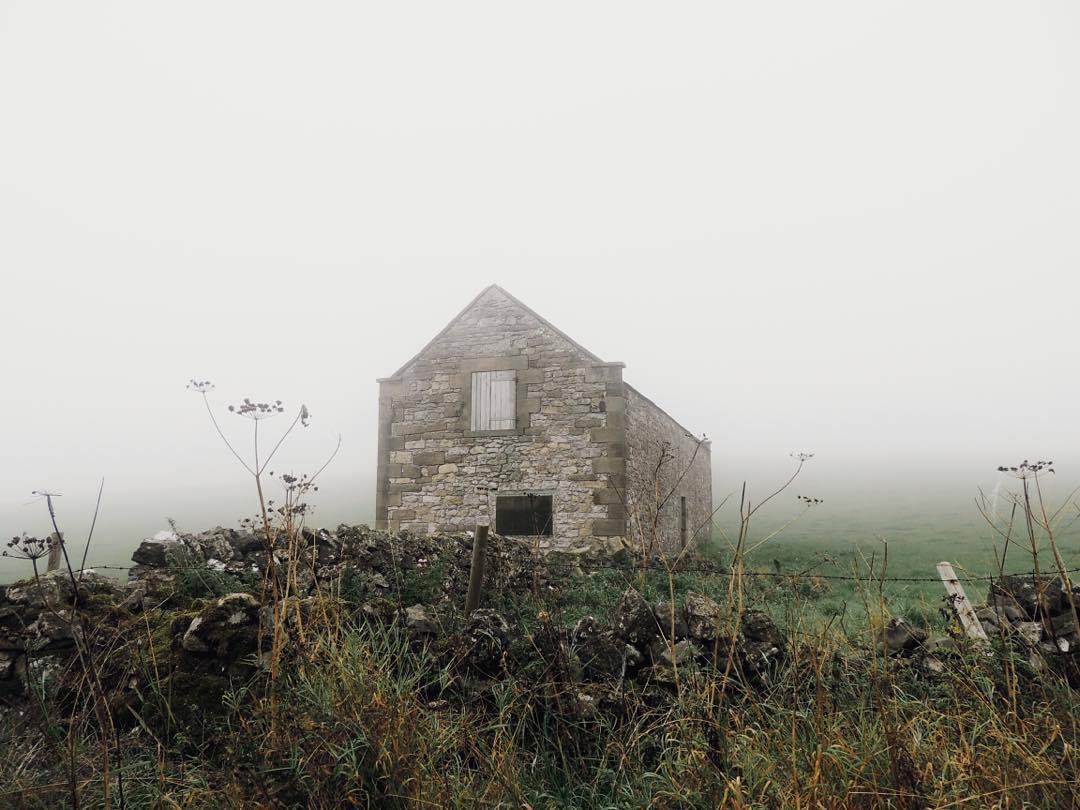 aoavessu:  I just love this old barn… (1/10/15) by pinkrumba 