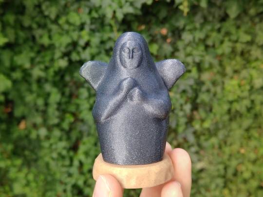 Breath of the Wild Goddess Statue Switch Game Holder made by MuiMuiHouse