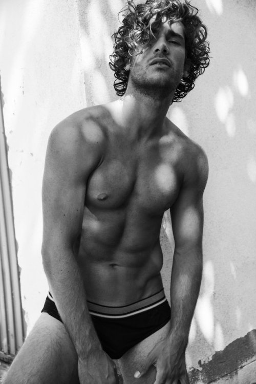 libraryofcongresshh:  In a Risk Magazine Online Exclusive, Guillem Cano stars in “Traces of Summer” shot by Álvaro Gracia.