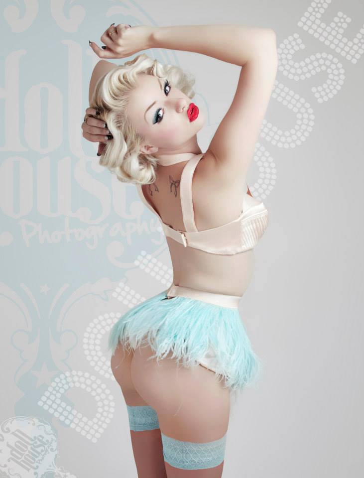 thepinupfilesblog:  This is pin-up model SINderella Rockafella from a recent shoot