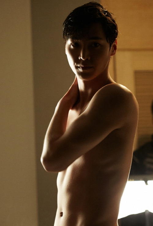 koreanguylover:  얘 요즘 닥 내 스타일~ ㅋㅋㅋ