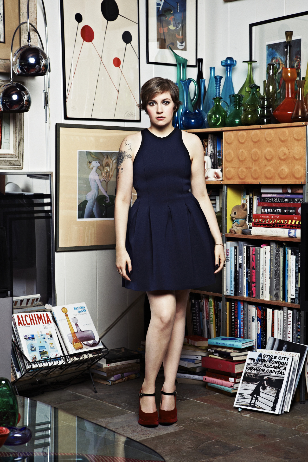 Lena Dunham, photographed by Danielle Levitt for Glamour, December 2012.
(click the image for extremely high-res photo.)