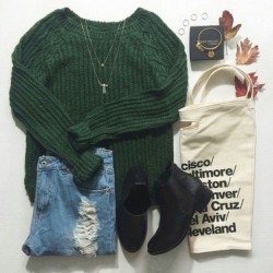 teenscoolest:  Green Round Neck Long Sleeve