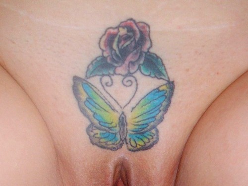 extremepiercing:  tumblr batch upload bloadr.com adult photos