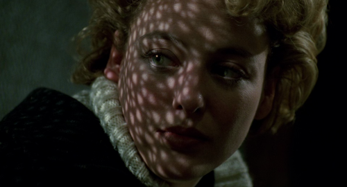 Virginia Madsen as Helen Lyle in Candyman (1992), dir. Bernard Rose.