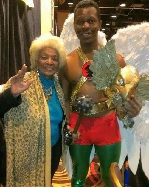 Nichelle Nichols Star Trek Moment  #nichellenichols #ltuhura #startrek #HAWKMAN  www.instagr