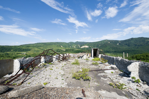 夏の朝 夢の跡Abandoned mine Ⅲ