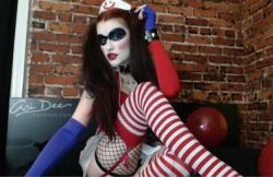 thearidee:  On cam as Harley Quinn, Batmans_gf