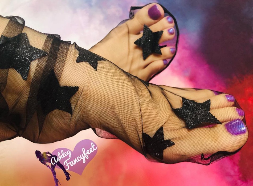naughtyfeets:  