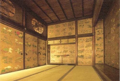 nae-design:  The Hanamaru-zu mural of 201 flowers decorates the walls of Kotohira-gu Shrine (金刀比羅宮) painted over 300 years ago by Ito Jakuchu (伊藤若冲, 1716-1800). His unusual scientific style depicts the flowers in a grid layout with lifelike