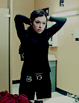 cosimas:  favorite sarah as beth outfits 