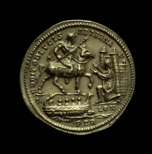 artofthedarkages: The Arras Medallion is a Roman aureus depicting the emperor Constantius Chlorus re