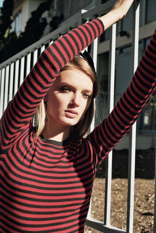 Porn Pics “Heartbreak High”Lily Donaldson in Dazed