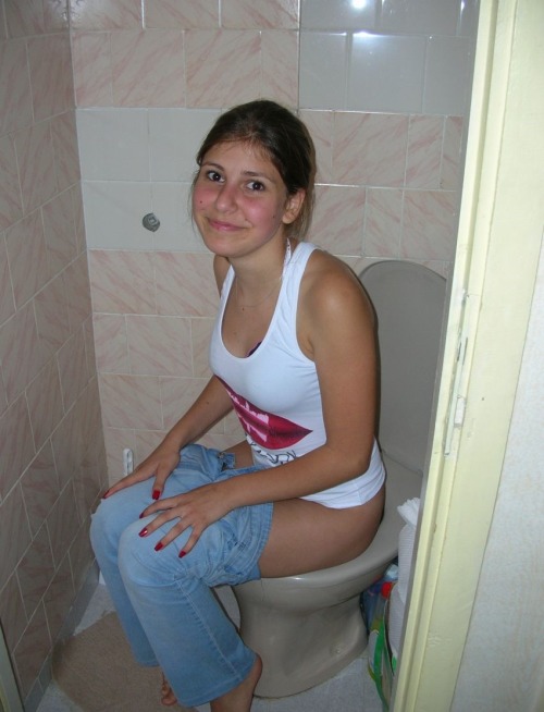 toiletwkmix: Honey, are you really sure, that you will do that to me, that you will clean my dirty a