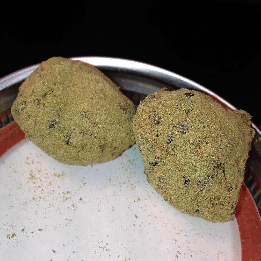 weedporndaily:  Honey bud 🙏🏼🍯by @potporn