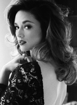 Crystal Reed For Westlake Magazine