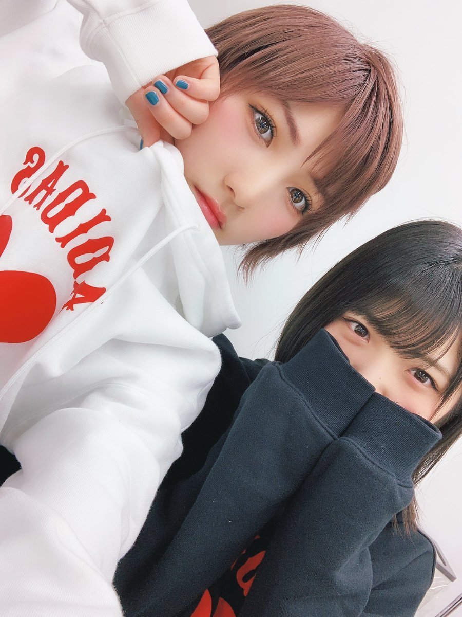 shinyuutriolove:  I love YuuNaa!! They’re so interesting to follow!!🤗 And their