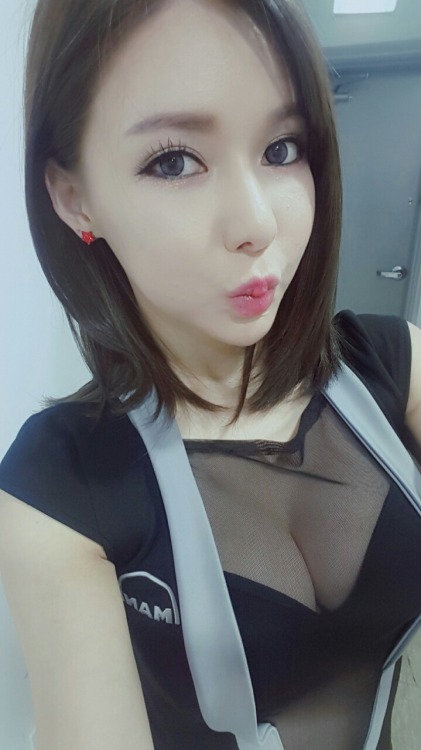 Lee Da Yeon’s Selca