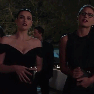 kara-gayasf-danvers:  kara: and there is my heterosexuality lena: where? i don’t