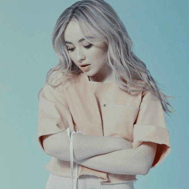 Sabrina Carpenter 
like/reblog if using