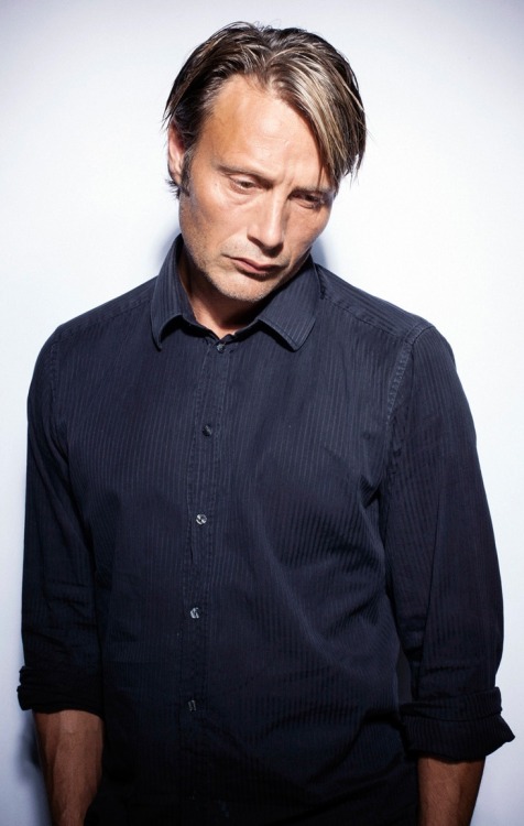 purplesocrates:MADS IN BLUE!!!!!!!!